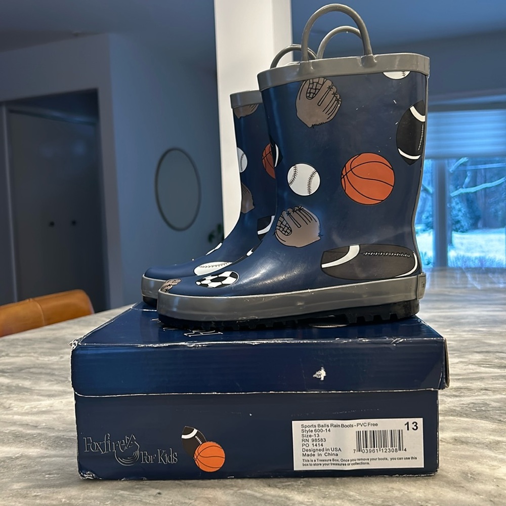 Brand New Children’s Sports Balls Rain Boot